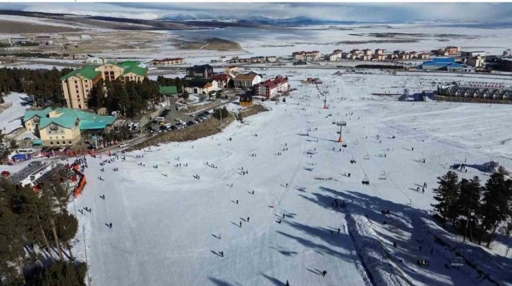 Sarıkamış Kayak Merkezi’nde sömestre yoğunluğu