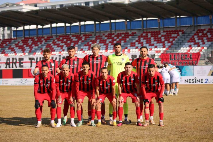 TFF 2. Lig Kırmızı Grup: Vanspor FK: 3 - Nazillspor: 1