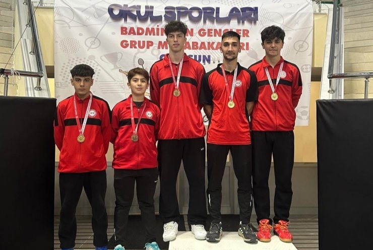 Liseli sporcular Giresun’dan şampiyon olarak döndüler