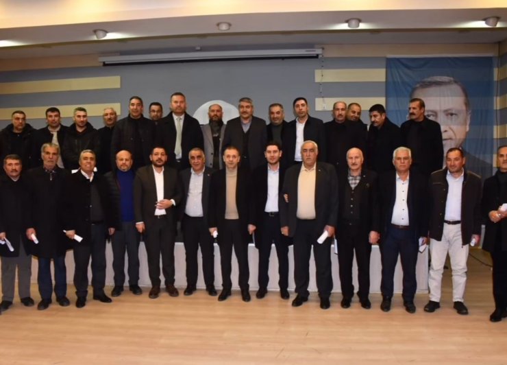 Patnos Kent Konseyi Başkanlığına Mehmet Fatih Işık seçildi