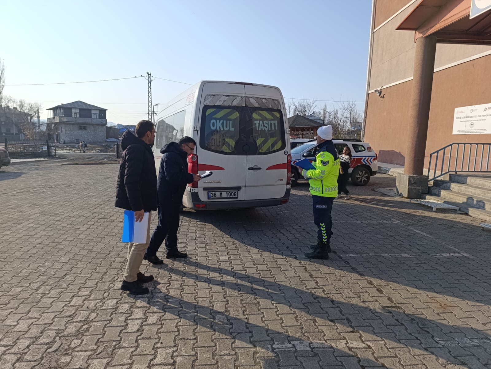 93b2dd48-deda-4a63-af90-d44e7c0d41ca.jpg