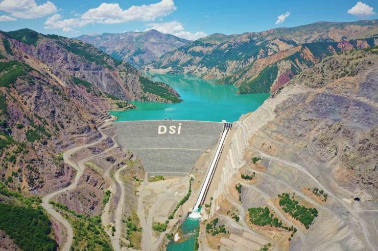 DSİ Bingöl’de suyun gücünü yatırıma dönüştürüyor