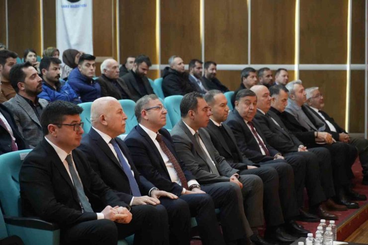 Kars’ta Enerji Dönüşümü Paneli düzenlendi