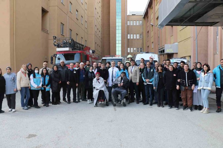 Hastanede gerçekleştirilen tatbikat gerçeği aratmadı