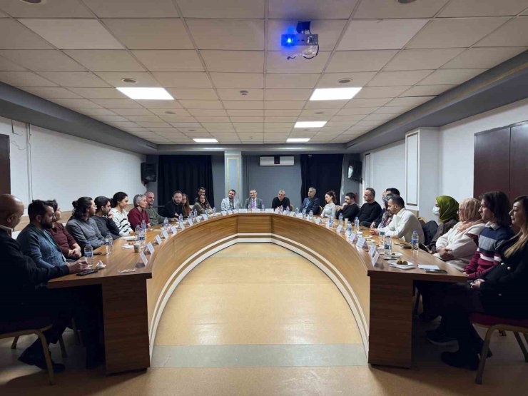 Tunceli’de, hekimlerin katılımıyla tanışma ve bilgilendirme toplantısı