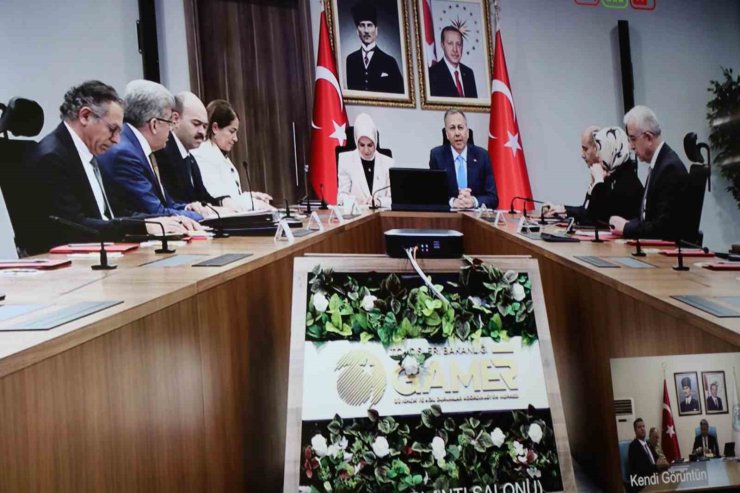 Vali Aydoğdu, VKS toplantısına katıldı