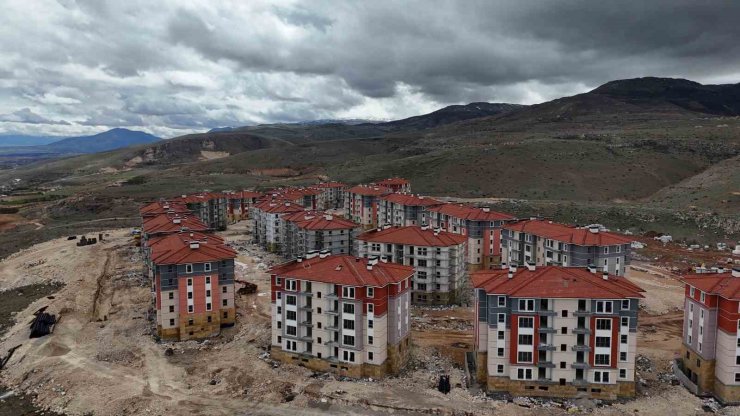 Malatya Akçadağ’da 6 ayda 407 yeni konut inşa edildi