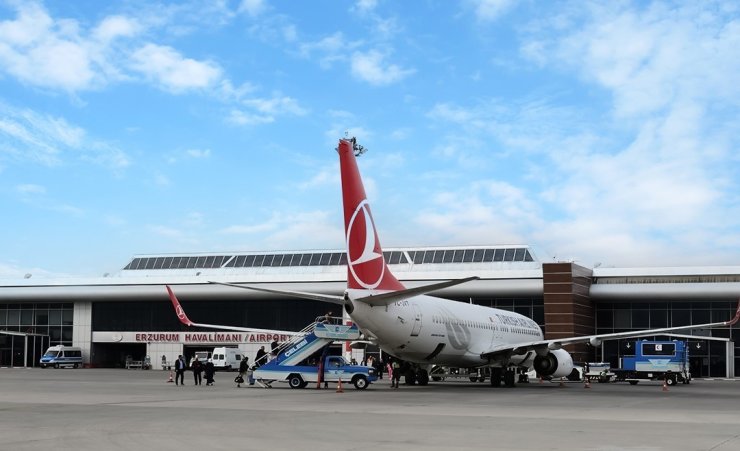 Erzurum’da 3 ayda 306 bin 332 kişi uçtu