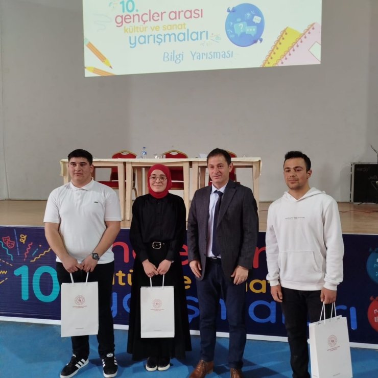 Çıldır AİHL öğrencilerinden başarı