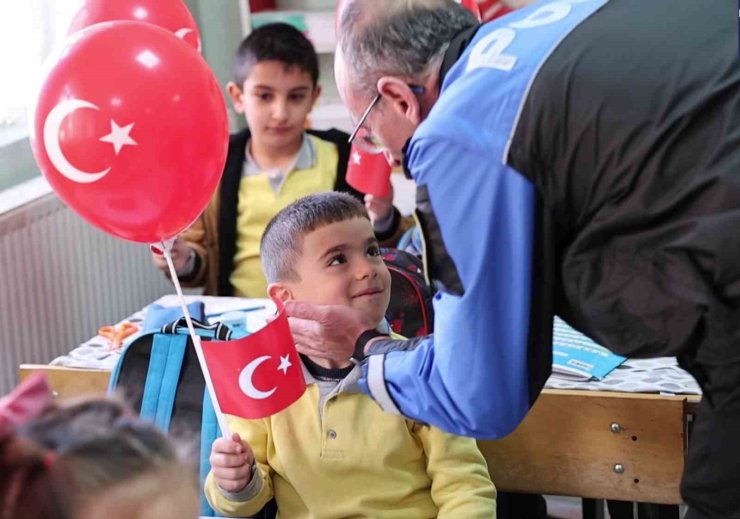 Erzurum polisinden "180 Yıldır Şan ile Görevdeyiz" klibi