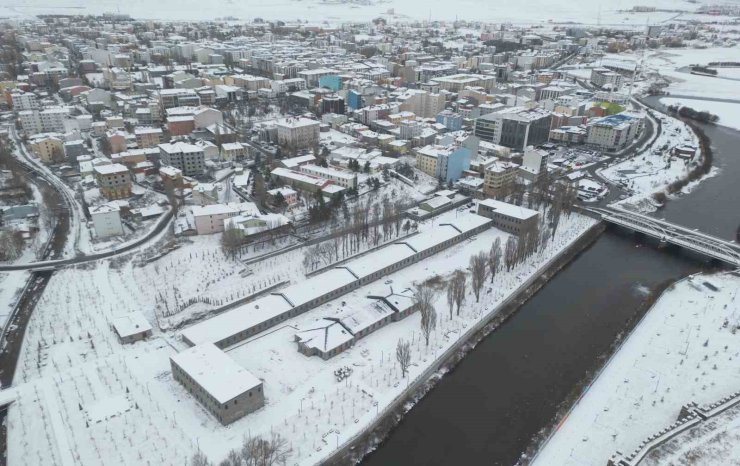 Beyaza bürünen Ardahan havadan görüntülendi