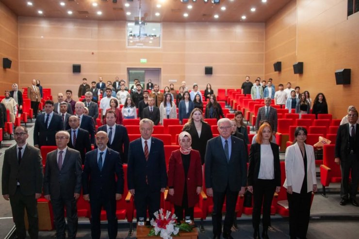 Güncel Ekonomik Gelişmelerin Hukuki ve Mali Açıdan Değerlendirilmesi Sempozyumu düzenlendi