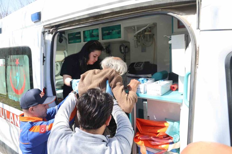 Kaybolduktan 41 saat sonra bulunmuştu: Ambulansa binerken "Çizmelerimi çıkarayım" demesi yürekleri ısıttı