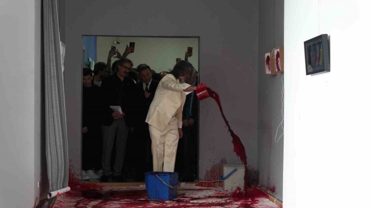 Atatürk Üniversitesi öğrencilerinden bir soykırımın anatomisi