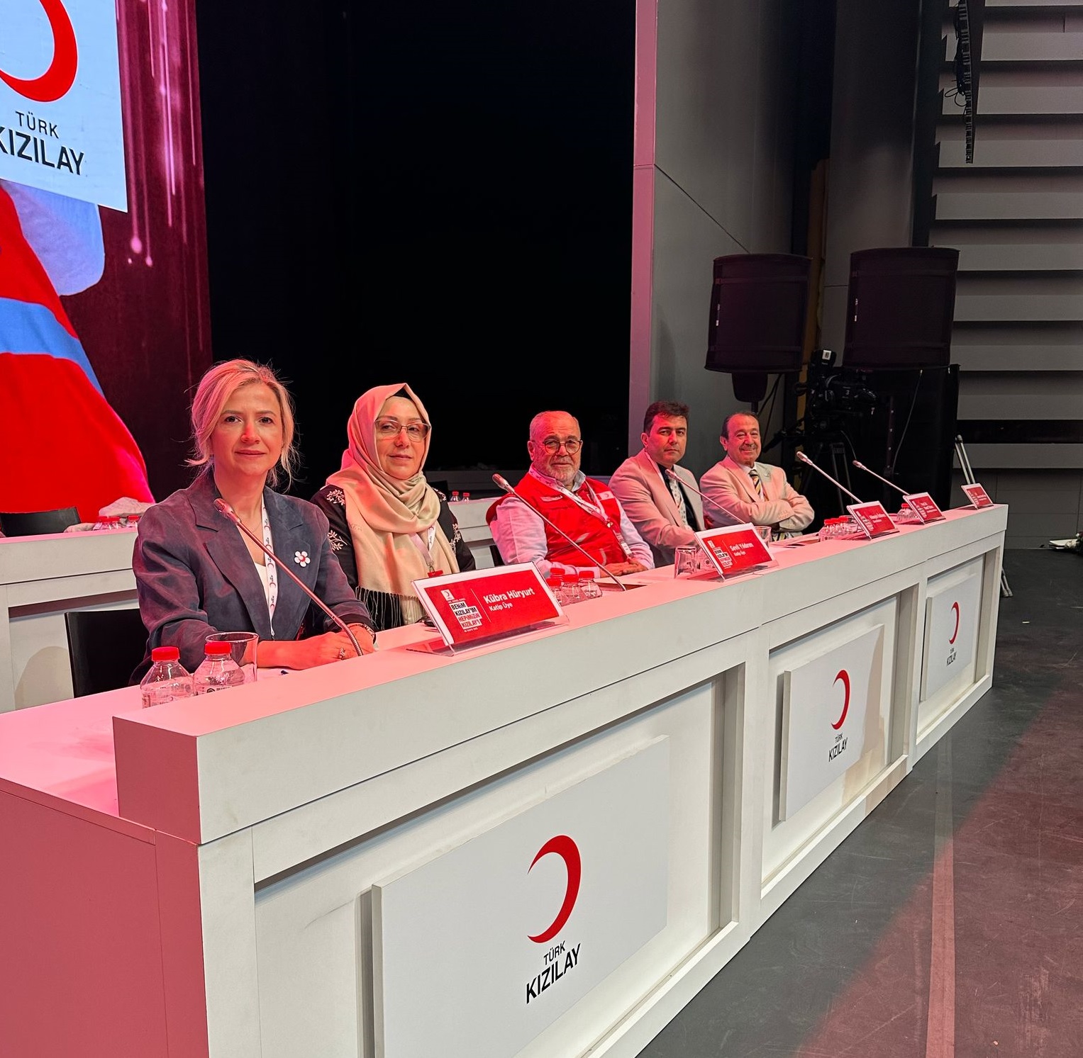 kars-icin-gurur-verici-gelisme-kubra-huryurta-genel-kurulda-onemli-gorev-3.jpg