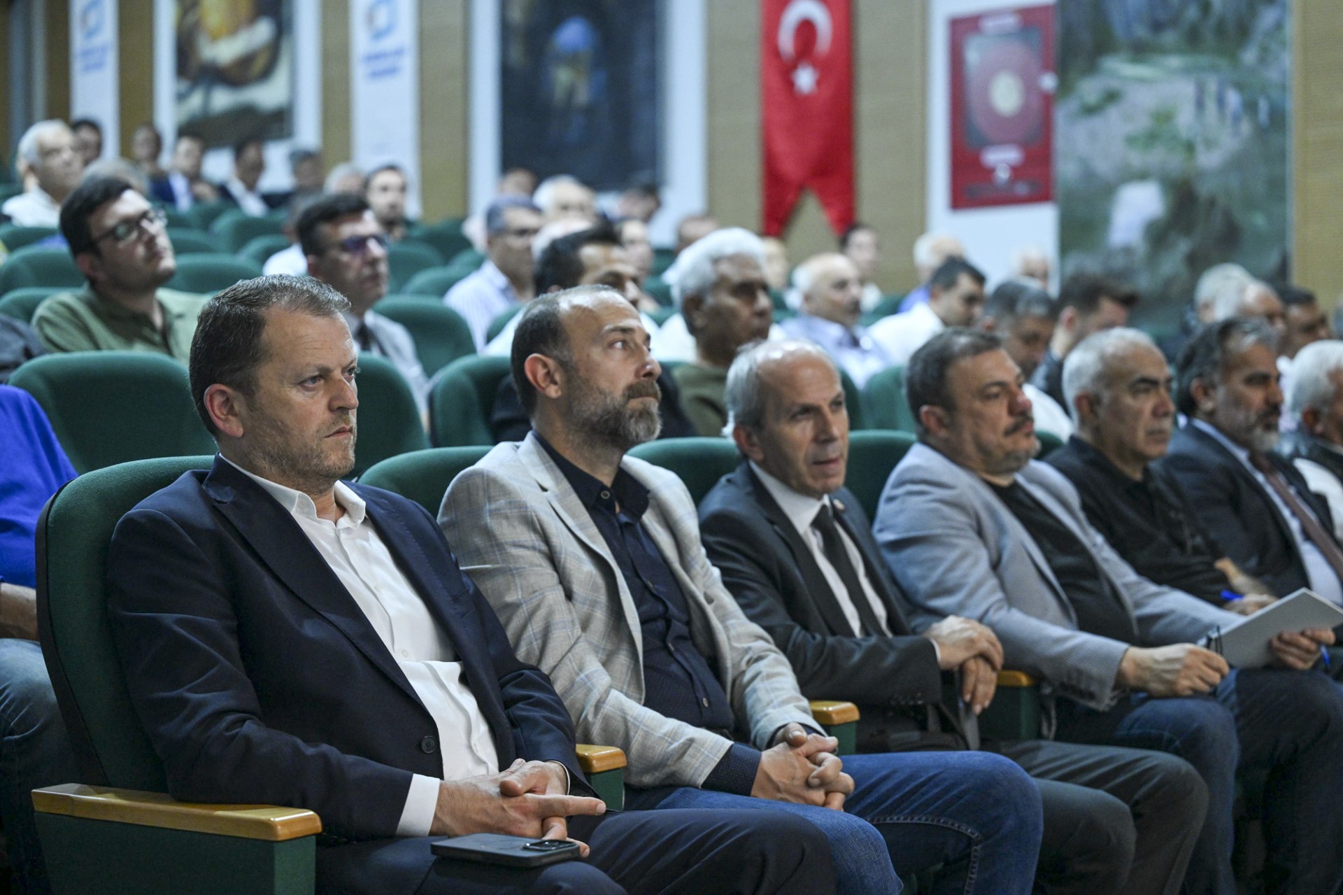 thumbnail-gazete-ve-internet-haber-sitesi-temsilcileri-bolge-toplantisi-3.jpg