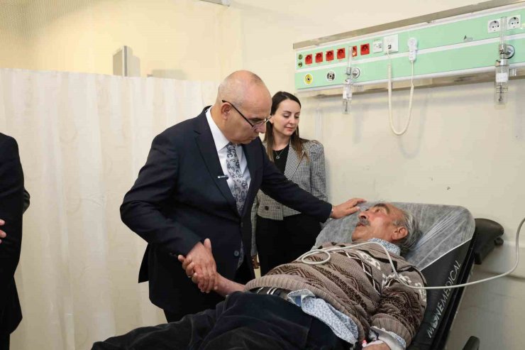 Ağrı Eğitim ve Araştırma Hastanesi’nde sunulan sağlık hizmetleri yerinde incelendi