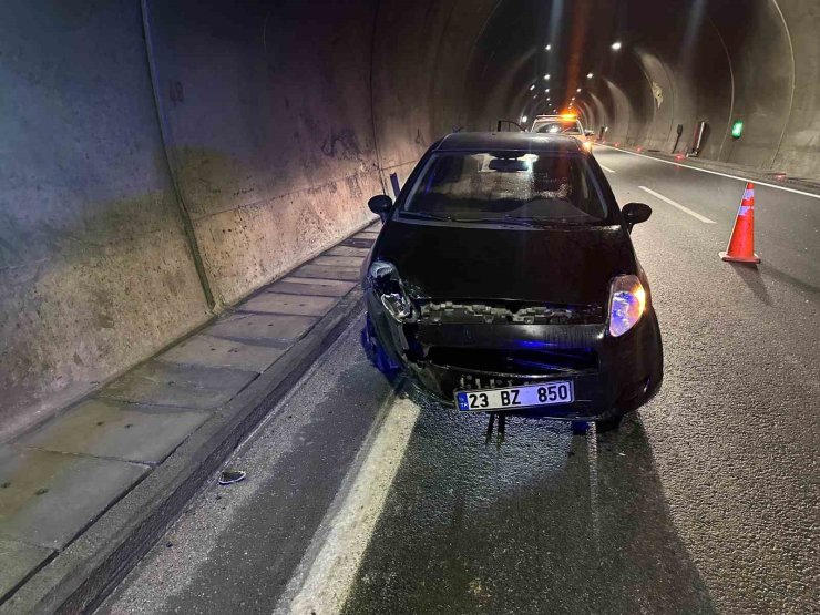 Erkenek tünelinde trafik kazası: 1 yaralı