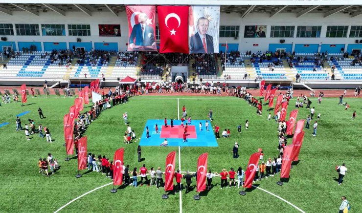 Tunceli’de 19 Mayıs renkli görüntüler oluşturdu