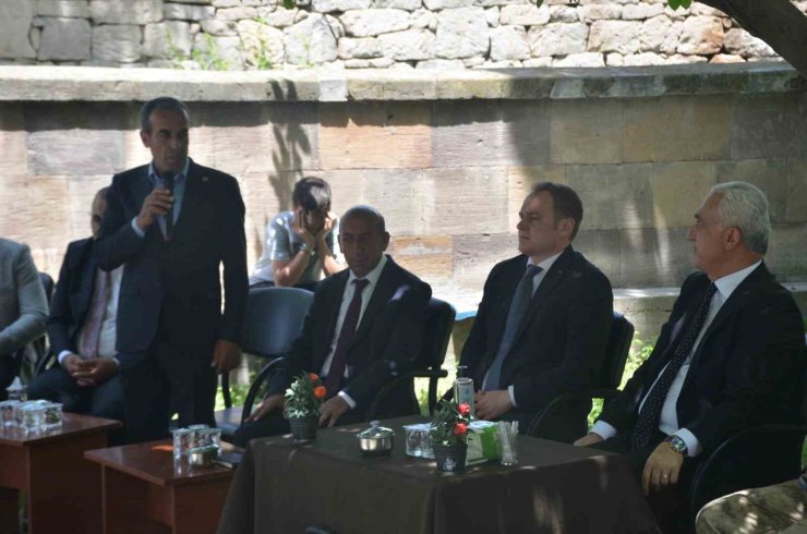 Vali Avni Çakır: "Gönül birliği ile aşamayacağımız hiçbir engel yoktur"