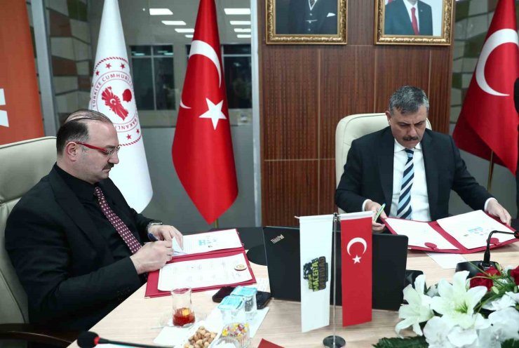 Doğanın kalbinde macera başlıyor: "Palan Ekstrem" için imzalar atıldı