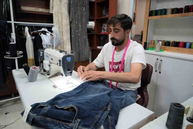 Muş’ta bayram öncesi terzilerde yoğunluk