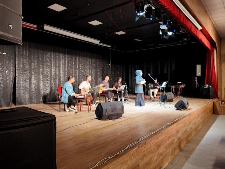 Canlı Sesler Ses Yarışması’nda yarı final heyecanı