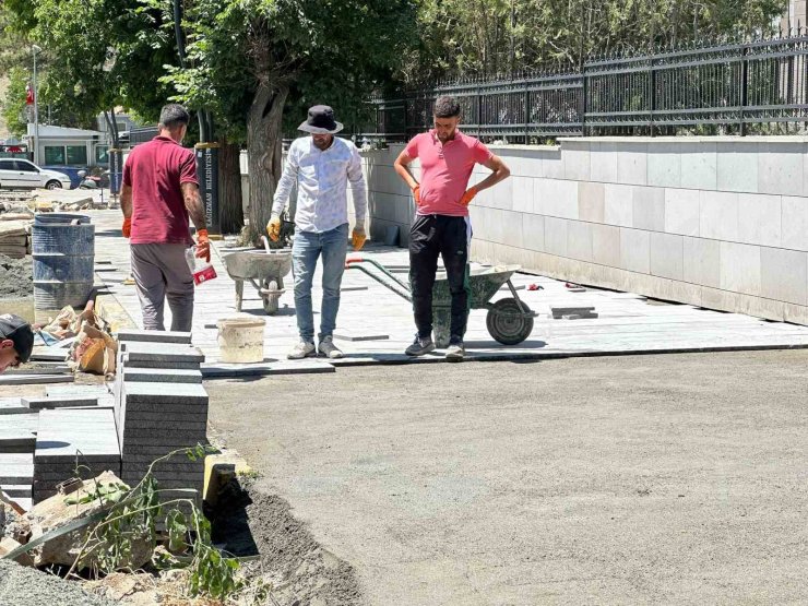 Kağızman Belediyesi yaz sezonu çalışmalarına başladı