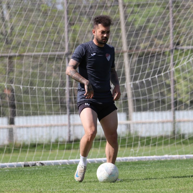 Elazığspor takım kaptanlarından şampiyonluk mesajları