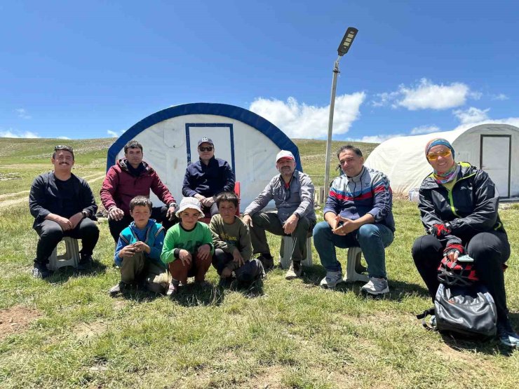 Pedallar bu defa göçerler için çevrildi