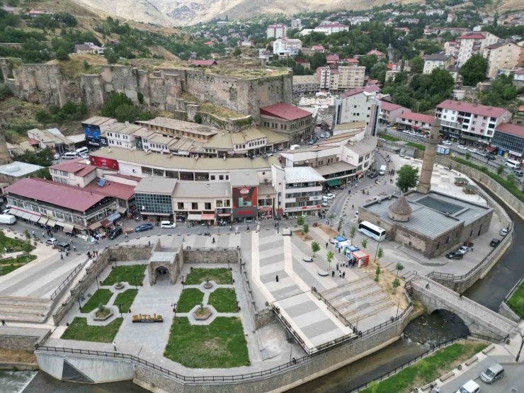 Hazo Hanı ve Hacı Begiye Camisi açıldı, 6 ilde restorasyon çalışmaları devam ediyor