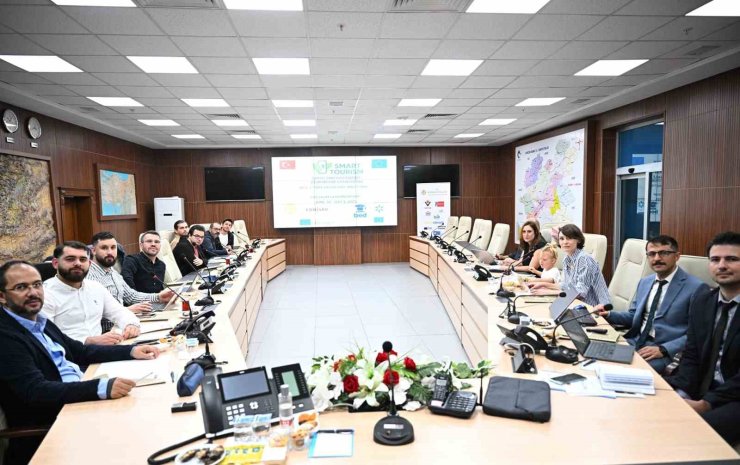 Sürdürülebilir ve akıllı turizm için toplandılar