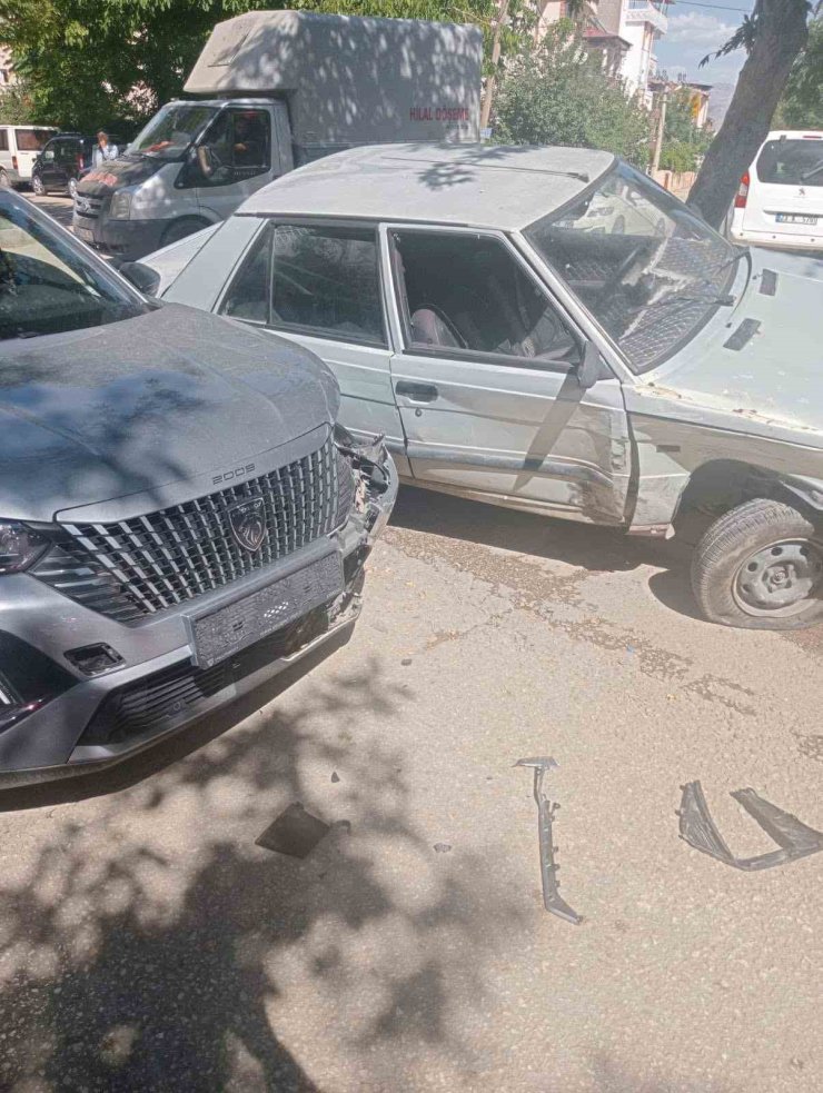 Elazığ’da trafik kazası