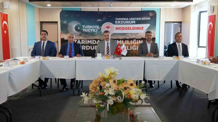 Başkan Özakalın, TDİOSB toplantısına katıldı