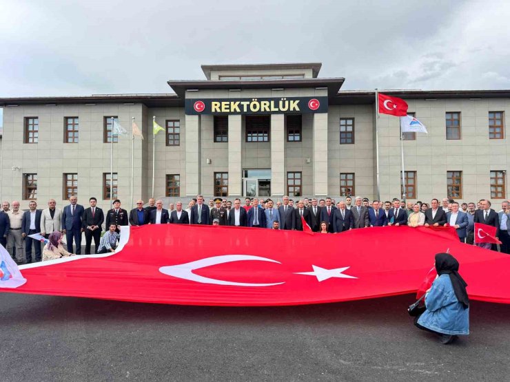 Ağrı’da "İmparatorluktan Cumhuriyete Türkiye’de Vesayet" konferansı