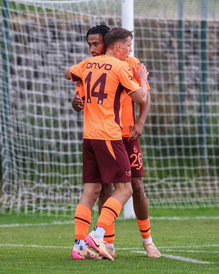 Hazırlık maçı: Trabzonspor: 4 - Zob Ahan Esfahan: 0