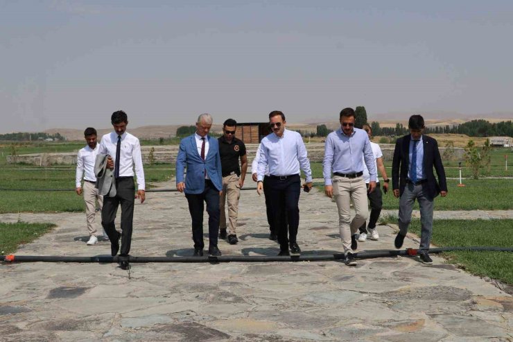 Malazgirt’in spor ve gençlik altyapısına dev yatırım