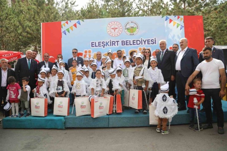Eleşkirt’te sünnet şöleni