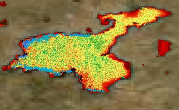 Van Gölü’ndeki kirlilik uydu görüntülerine yansıdı