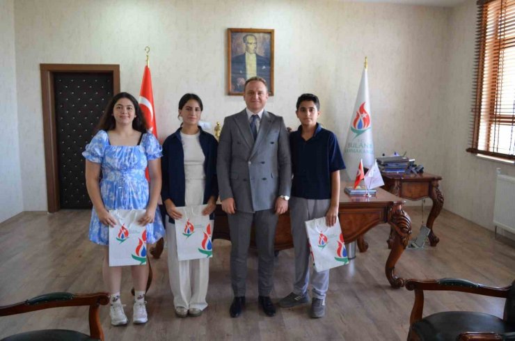 Bulanık’ta LGS sınavında büyük başarı