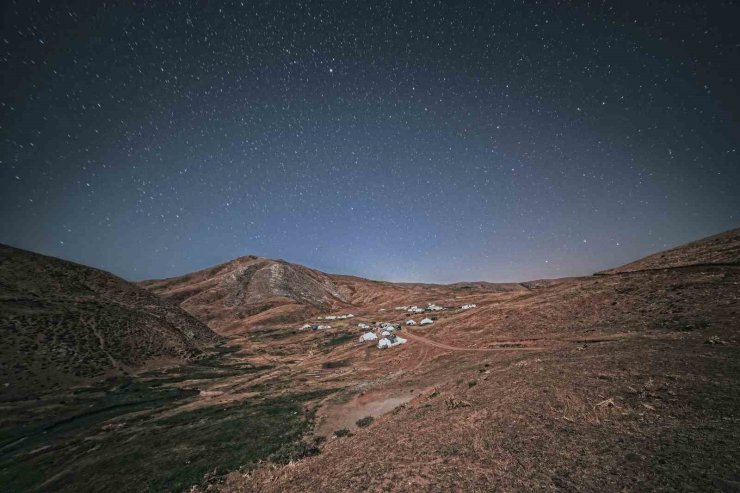 Van Gölü ve Bitlis yaylalarında meteor yağmuru nöbeti