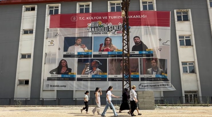 Yüksekova "Bir Anadolu Şenliği" etkinliklerine hazırlanıyor