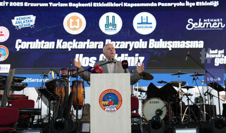 Başkan Sekmen: "Kentsel dönüşümde ülkemizde rol modeliyiz"