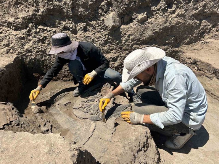 Eski Van Şehri’nde 1. Dünya Savaşı’nın izleri: Gülle ve çok sayıda mermi kovanı bulundu