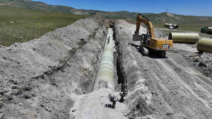Erzincan Turnaçayırı Barajı Sulaması inşaatında çalışmalar devam ediyor