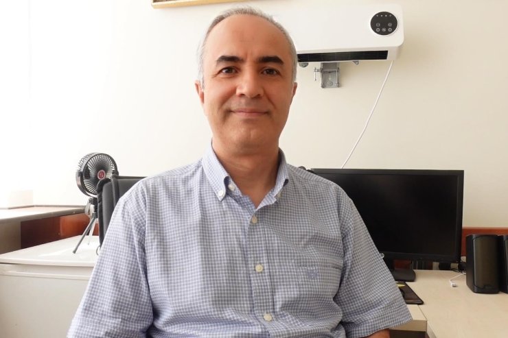 Nöroloji Uzmanı Prof. Dr. Demir: "MS, genç erişkinleri en çok da 3-4 kat daha fazla olmak üzere kadınları etkileyen bir hastalık"