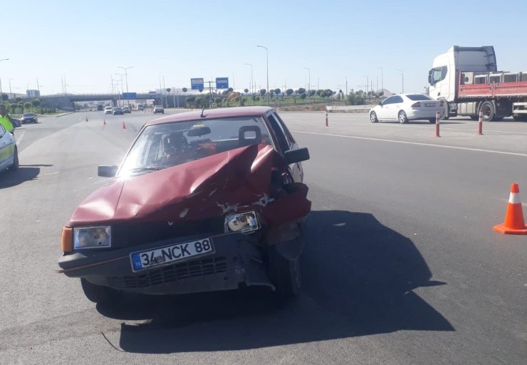 Malatya’da iki otomobil çarpıştı: 2 yaralı