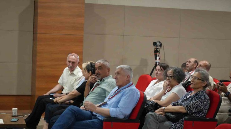 Her yönü Karaz Kültürü konuşuldu