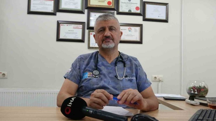Prof. Dr. Erdal Aktürk: "Kovid aşıları kalp krizi ve felç riskini azaltıyor"