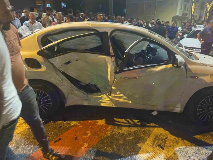 Muş’ta trafik kazası: 3 kişi yaralandı